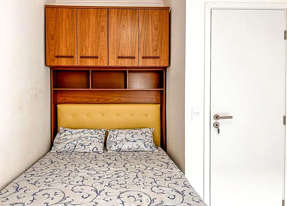 Apto com WiFi a 220m da Praia da Guilhermina SP