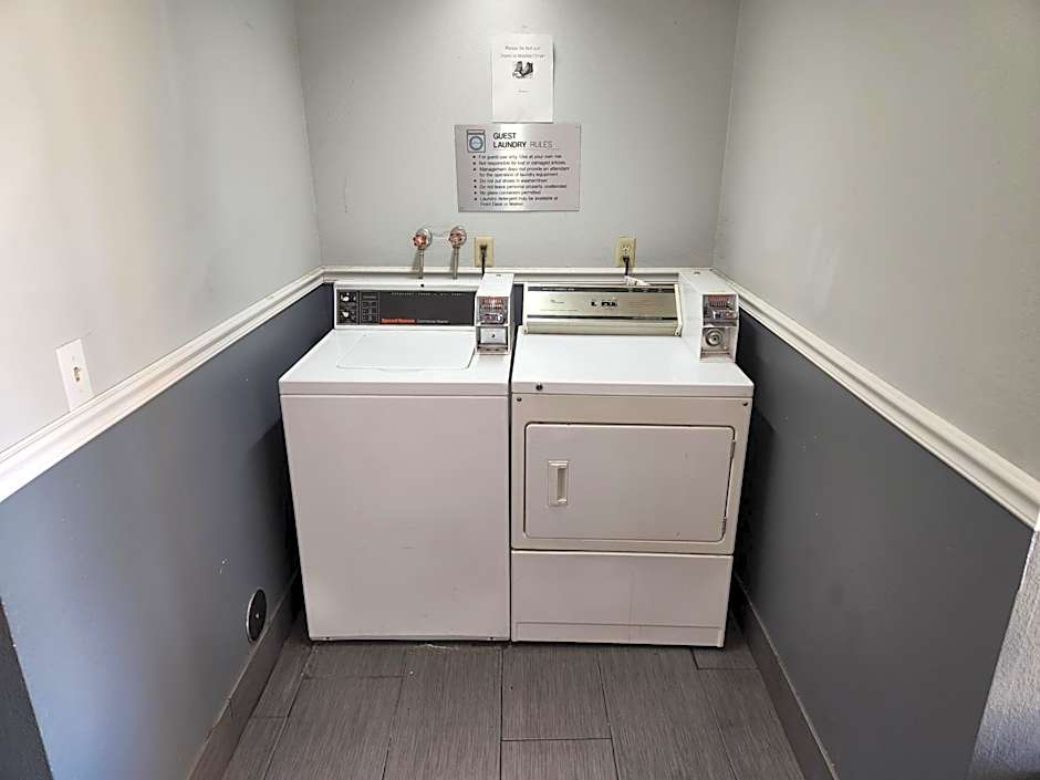 Twin Cities Inn, Mounds View