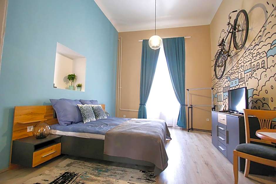 Uránia Apartmanház