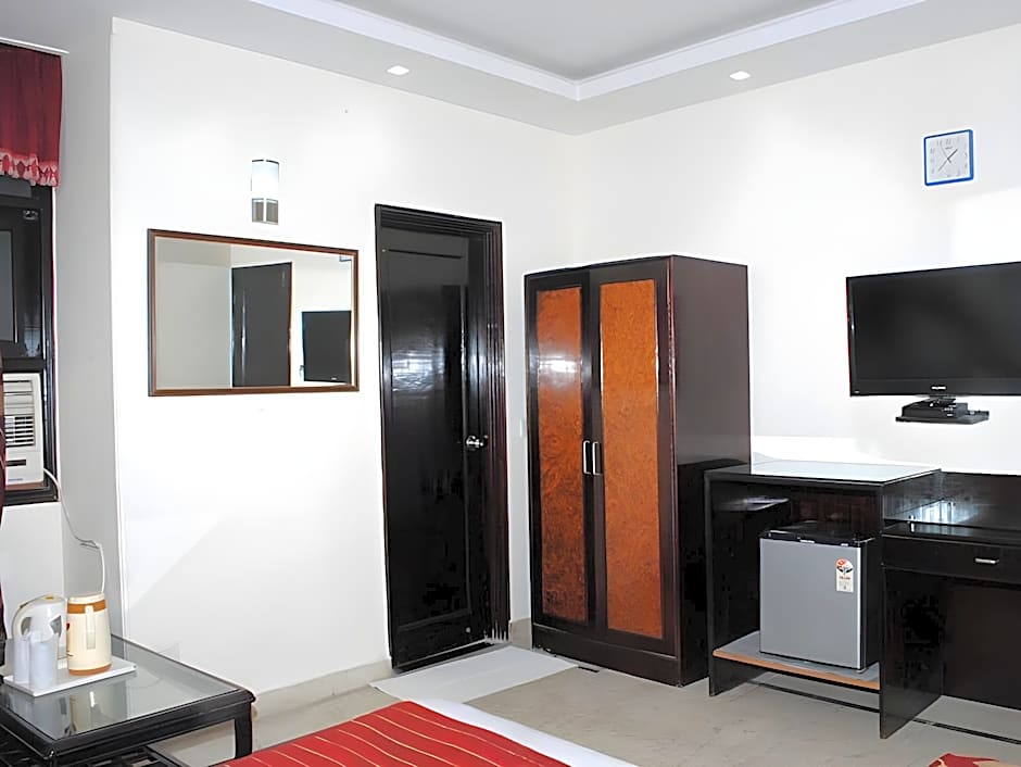 Hotel Ashoka International