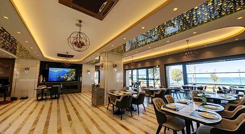 MQ Hotel Suites & SPA