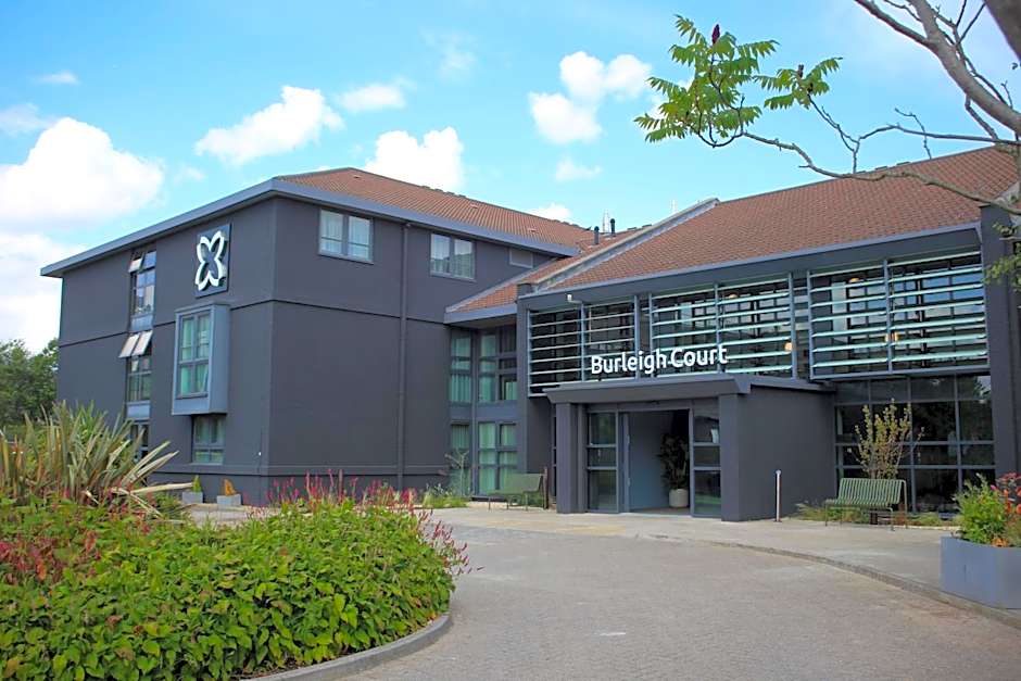Burleigh Court Hotel and Leisure