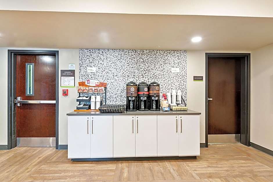 Extended Stay America Premier Suites - Union City - Dyer St.