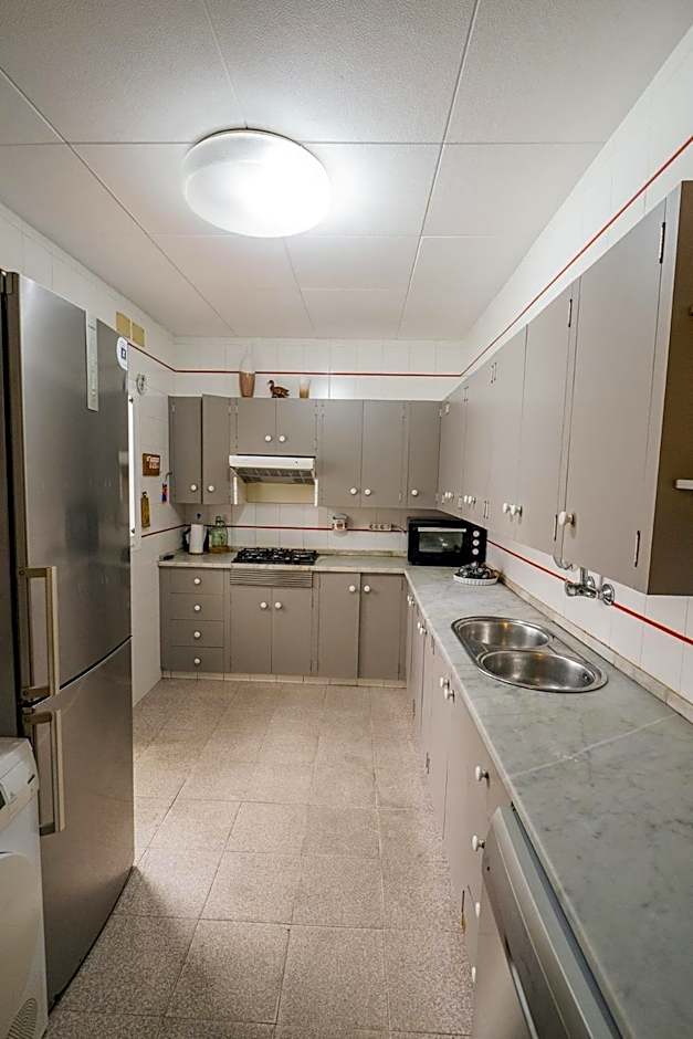 L'Hostalet GuestHouse