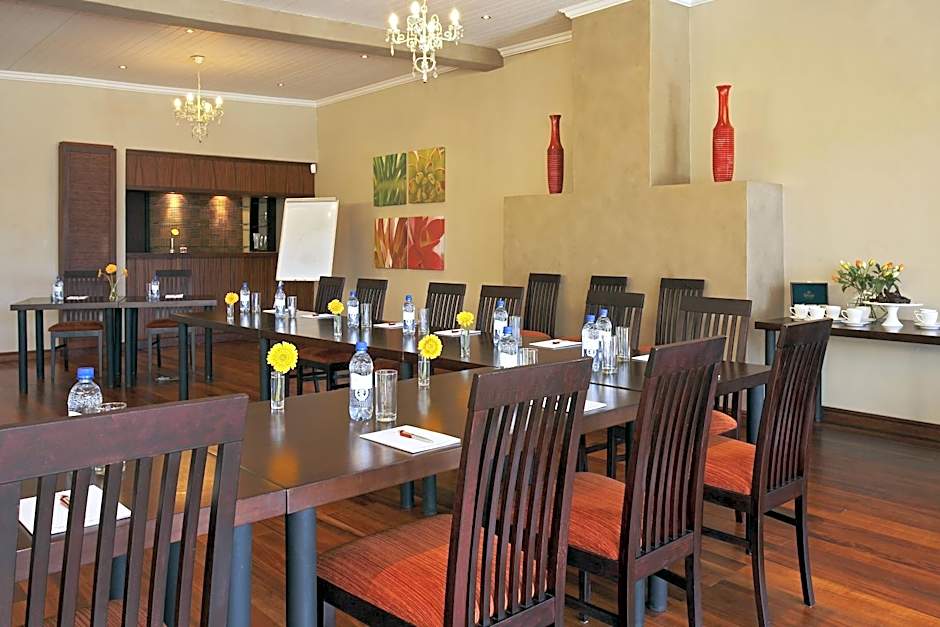 Chapmans Peak Beach Hotel