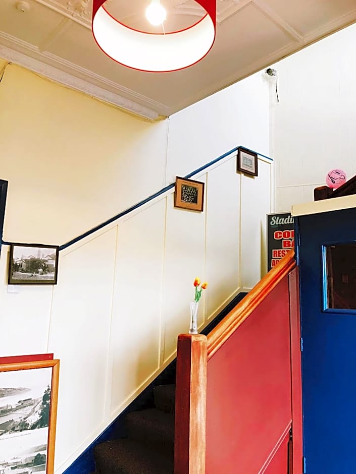 Harbourview Stadium Hotel