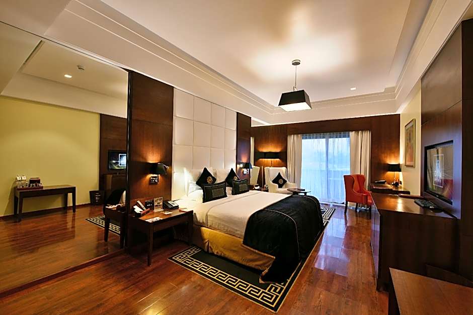 Foto 1 di 4 di 1 King Bed