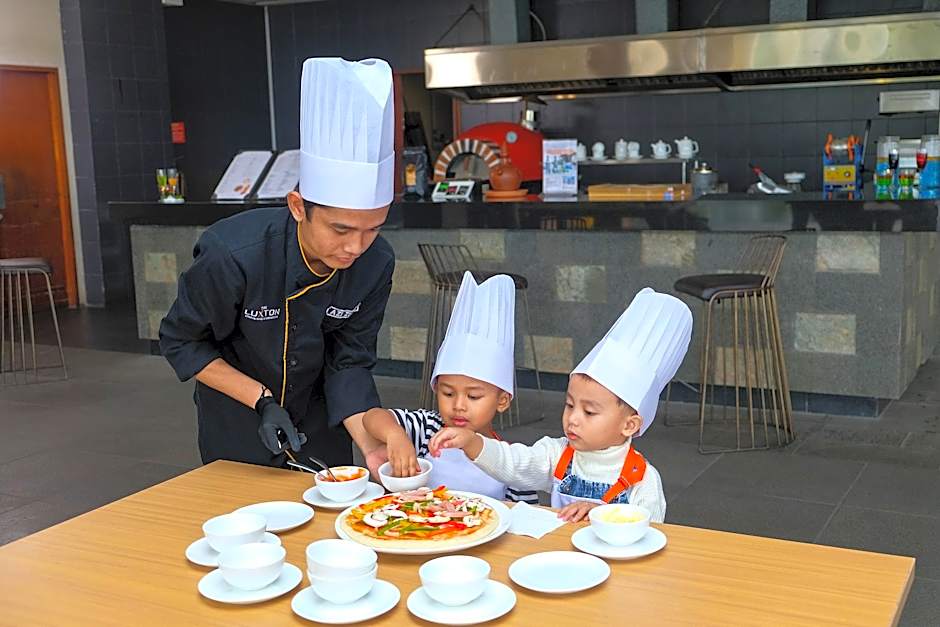 The Luxton Cirebon Hotel And Convention
