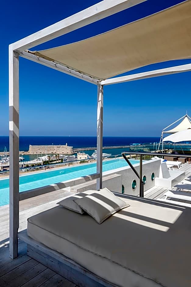 GDM Megaron, Historical Monument Hotel