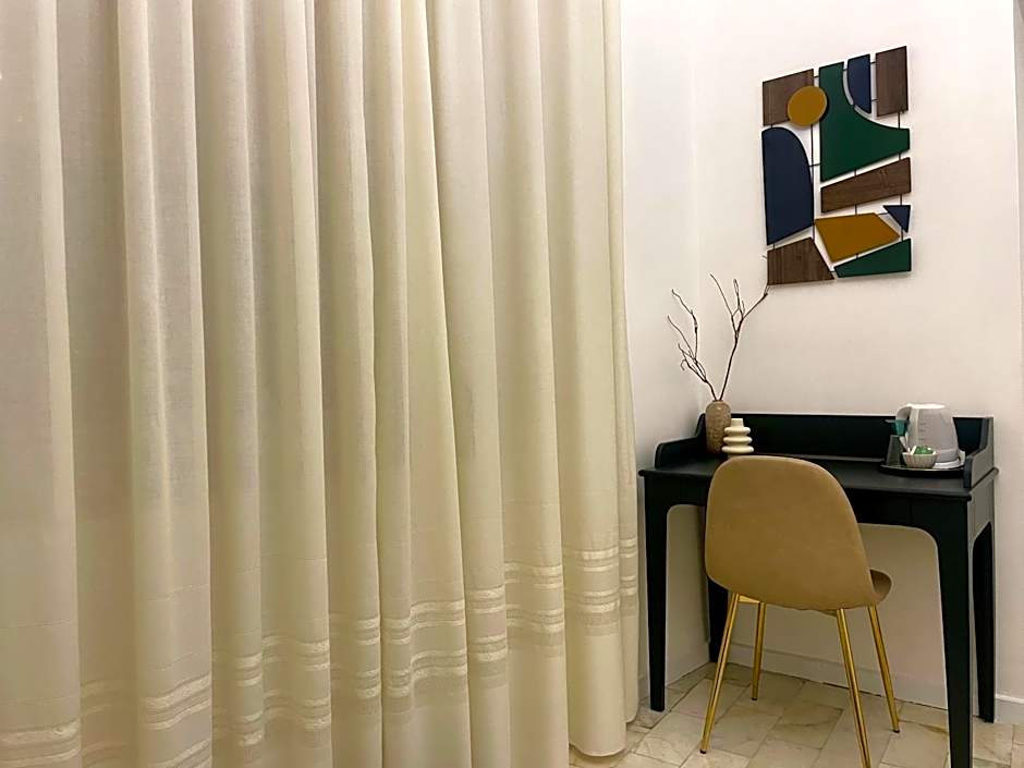 Sophia Boutique Home