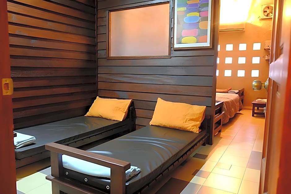 TNT Novelty Vacation House