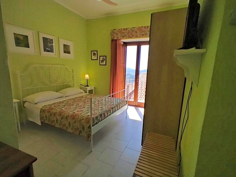 afra Bed & Breakfast