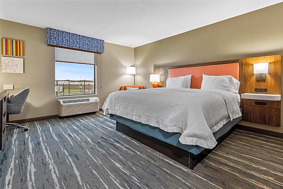 Photo 1 of 7 of 1 King Bed, Hearing/Mobility Accessible, Roll in Shower