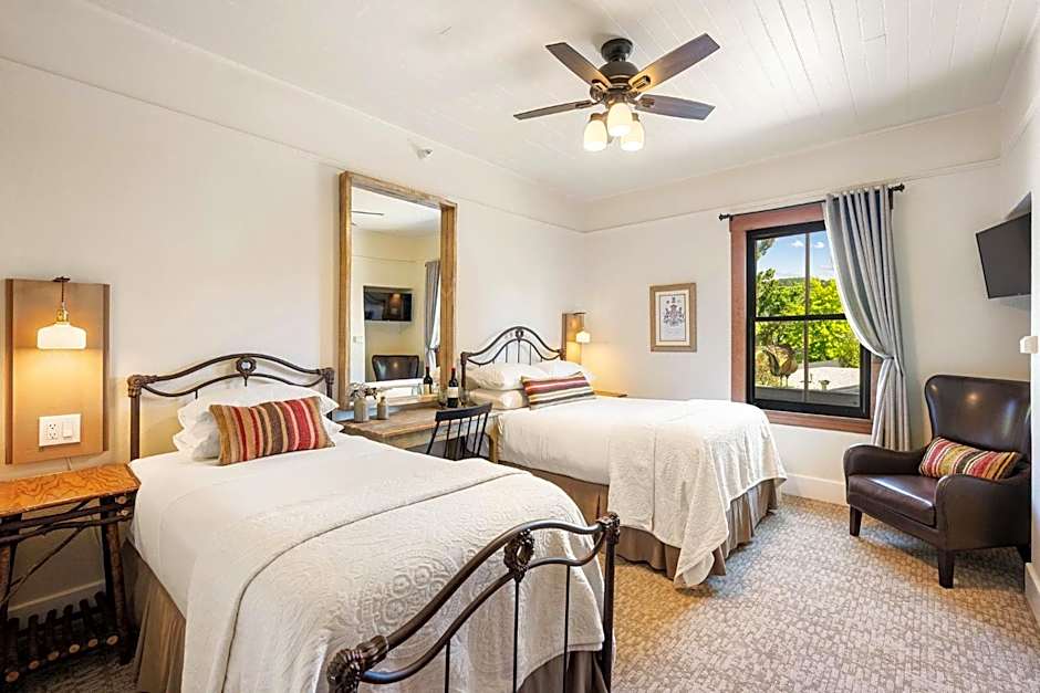 Sonoma Hotel