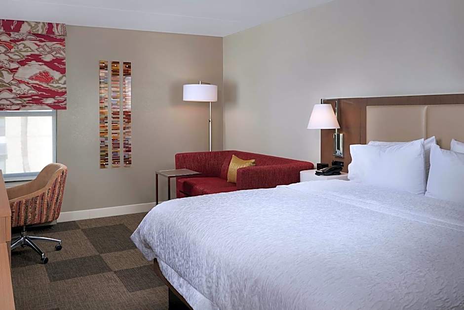 Hampton Inn By Hilton & Suites Phoenix Scottsdale Shea Blvd, AZ