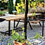 Mandara - Country Lodging