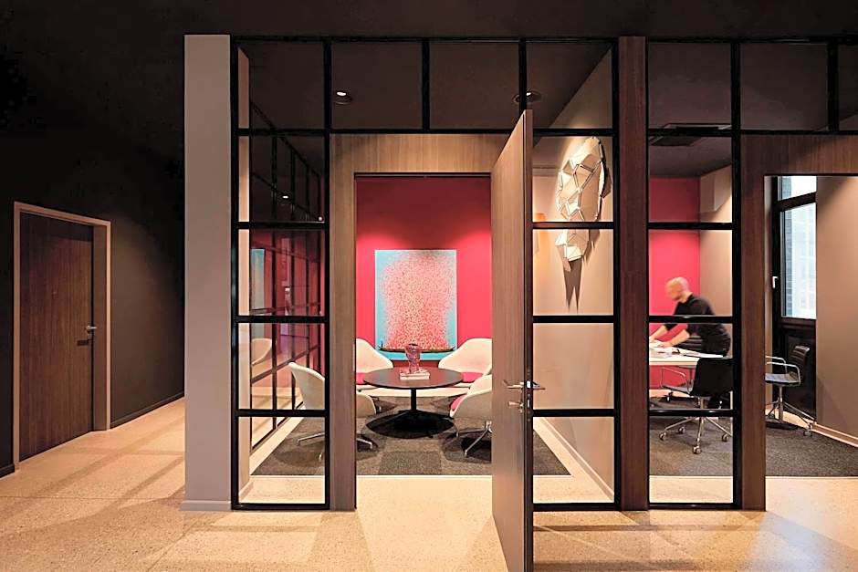 Moxy by Marriott Munich Airport