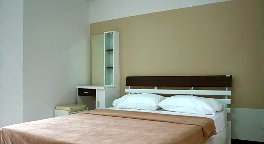 Baanbudsarin Apartment