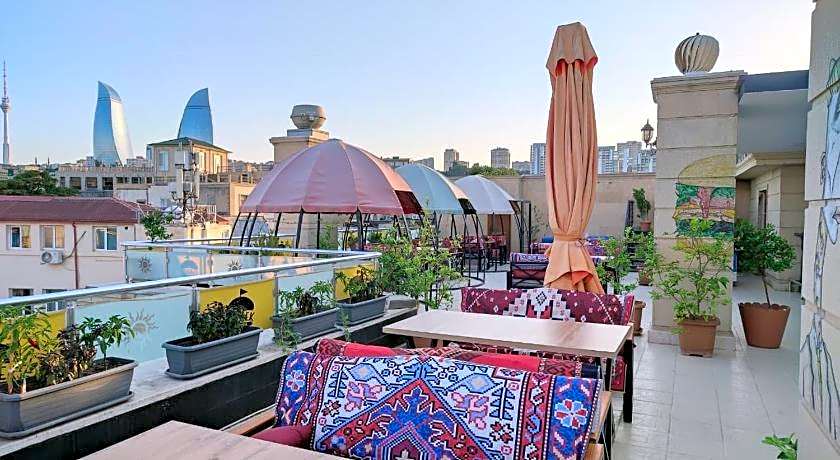 Atropat Old City Hotel