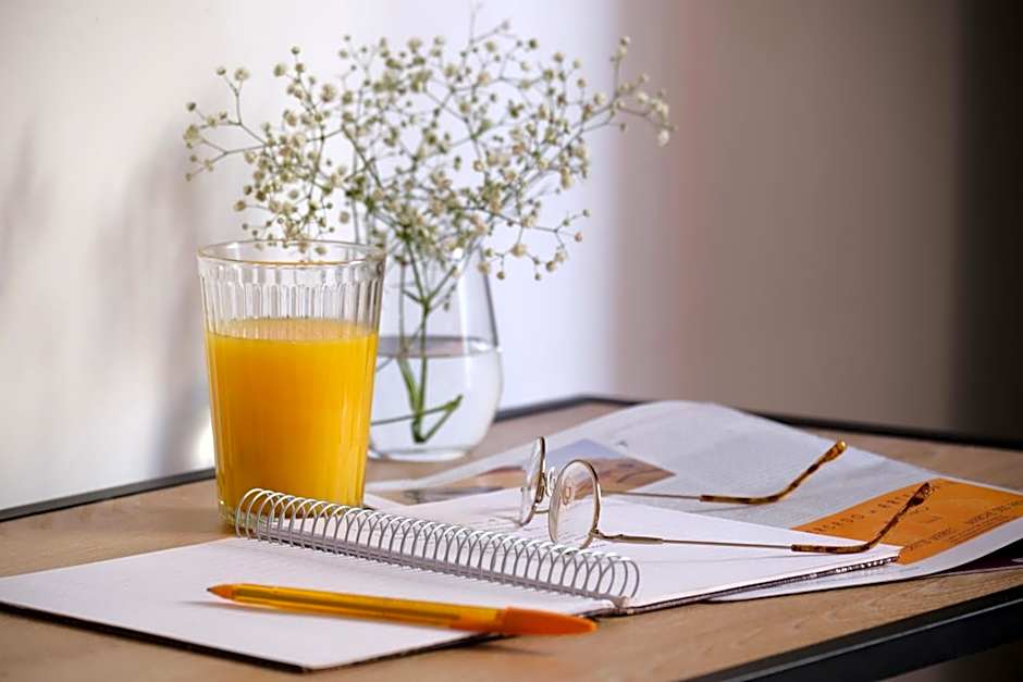 Sweet Sevilla Suites