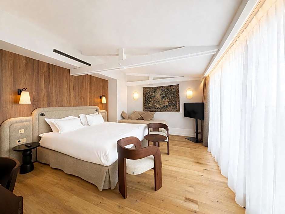 Neuilly Park Hotel