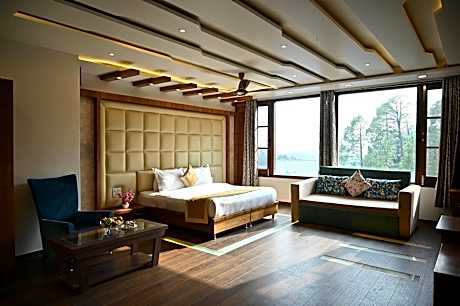 The Hoften Blue Magnets, Dalhousie