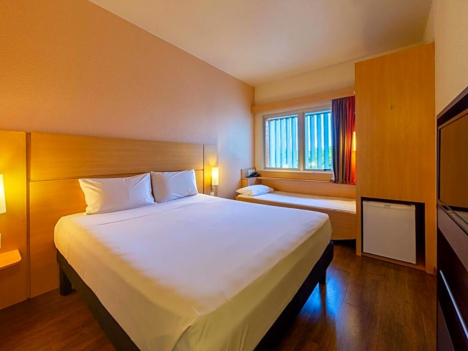 ibis Manaus Distrito Industrial