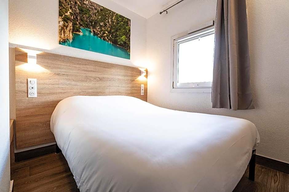 Lemon Hotel