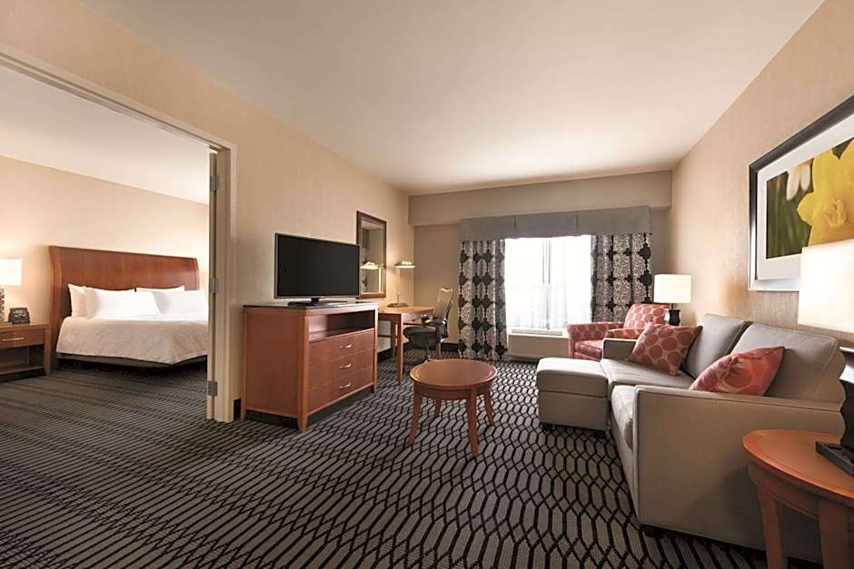 Hilton Garden Inn Akron-Canton Airport
