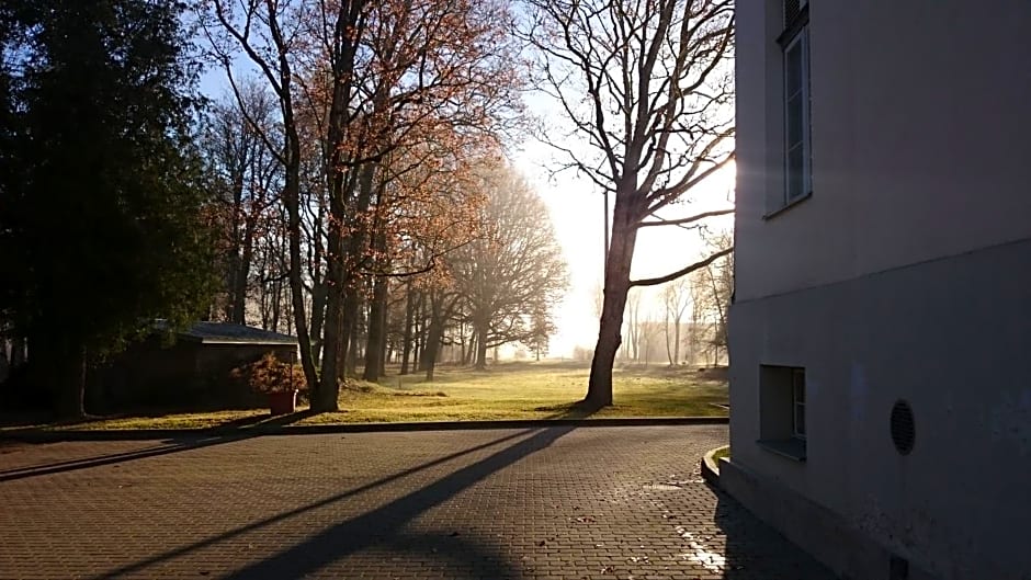 Saku Manor & Beerspa