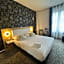 Brit Hotel Privilège Le Royal - Centre Gare