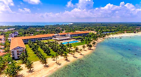 Amaya Beach Pasikudah