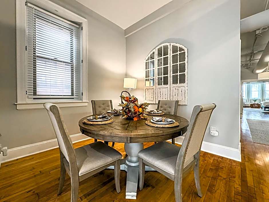 The Historic Lyric Presidential Suite