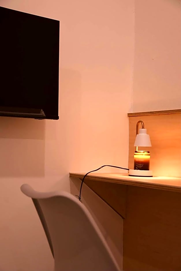 Ma-TaÔ またお Café & hostel