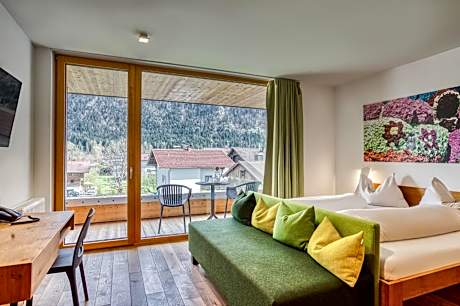 Large Double Room