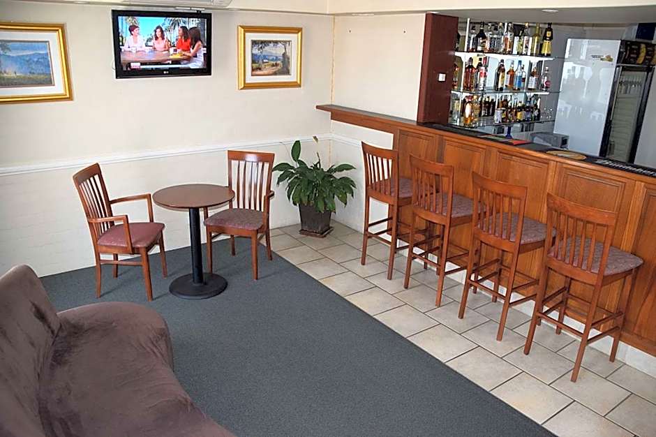 Best Western Coachman's Inn Motel