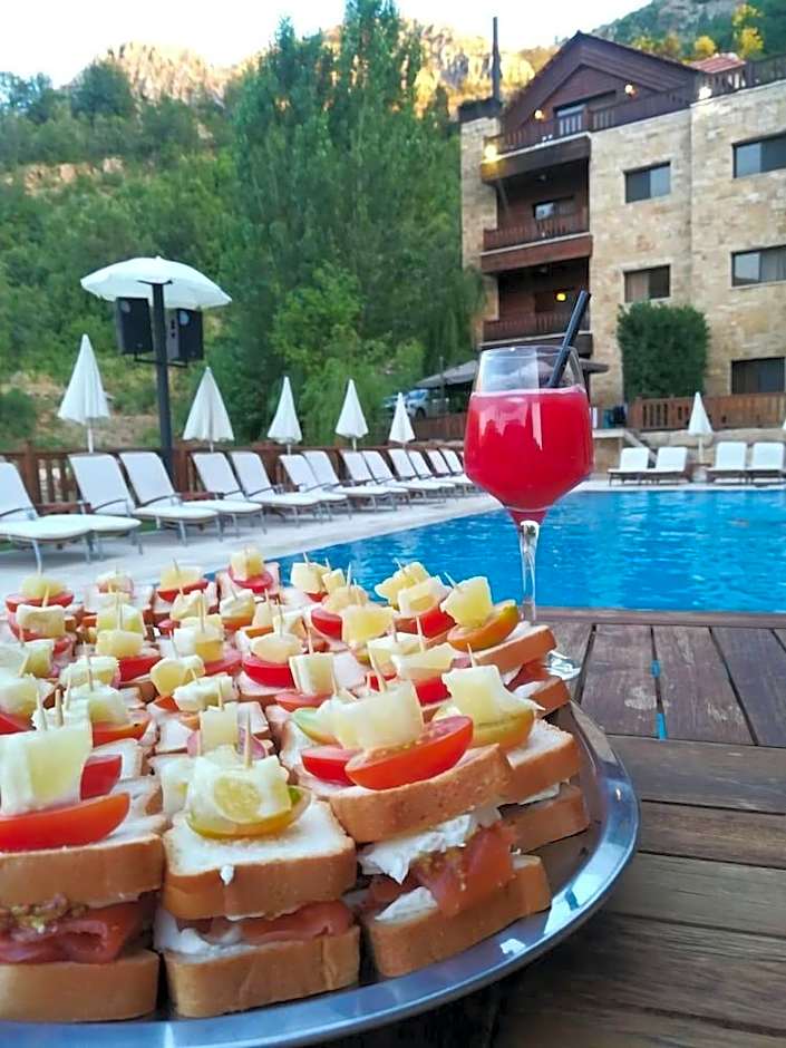 Chalets De Faraya