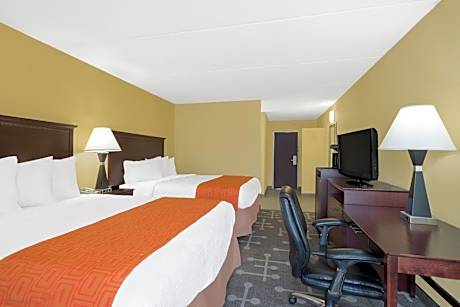 Queen Room with Two Queen Beds - Non-Smoking