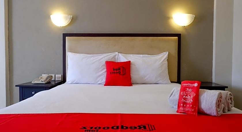 RedDoorz @ Jalan Sriwijaya Semarang