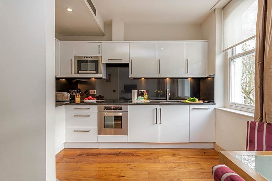 Claverley Court Apartment Knightsbridge