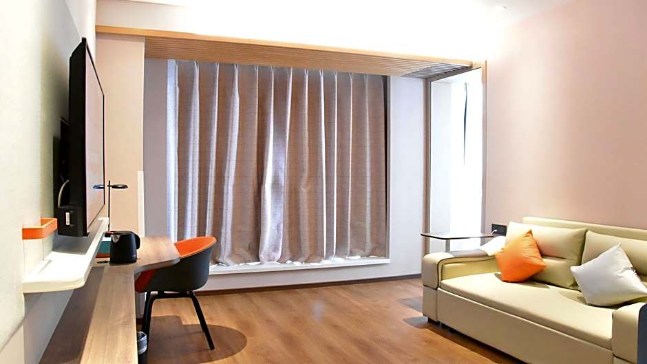 Holiday Inn Express Dali Xiaguan By IHG