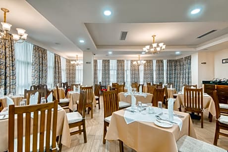 Kibo Palace Hotel Moshi