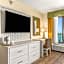 Holiday Inn & Suites Clearwater Beach By IHG