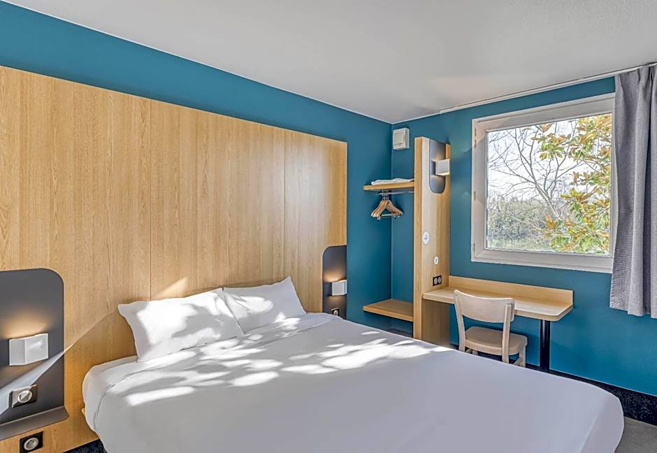 B&B HOTEL Bordeaux Lac sur Bruges