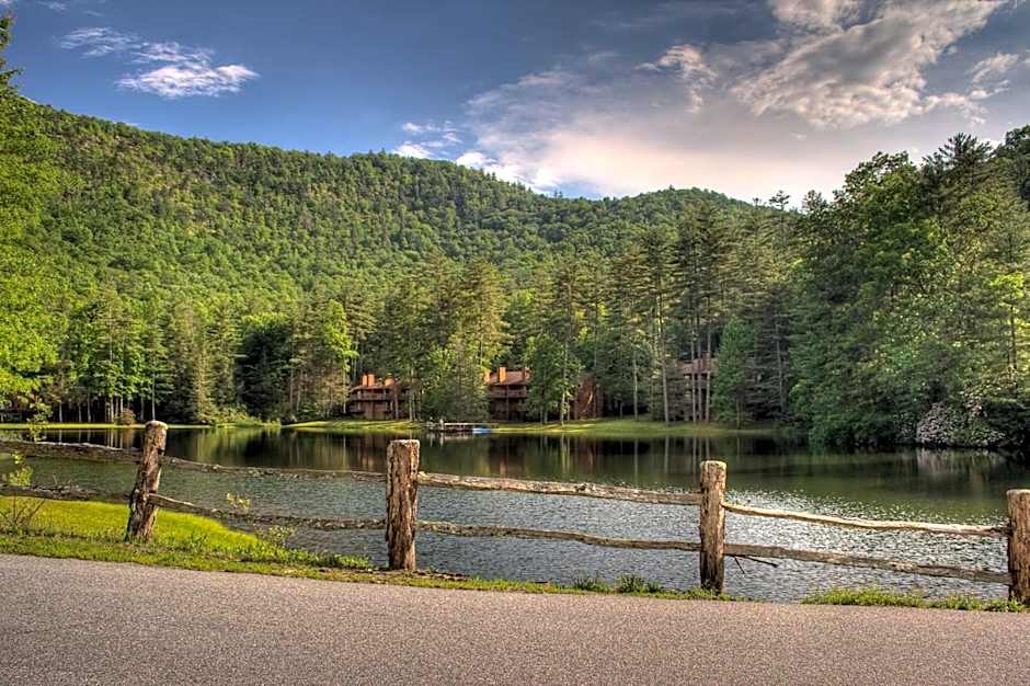 Foxhunt at Sapphire Valley