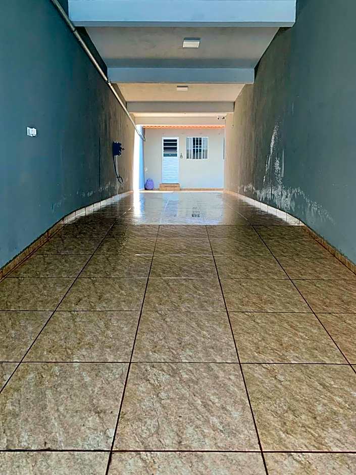 Confortavél Apartamento com AC, perto do Aeroporto