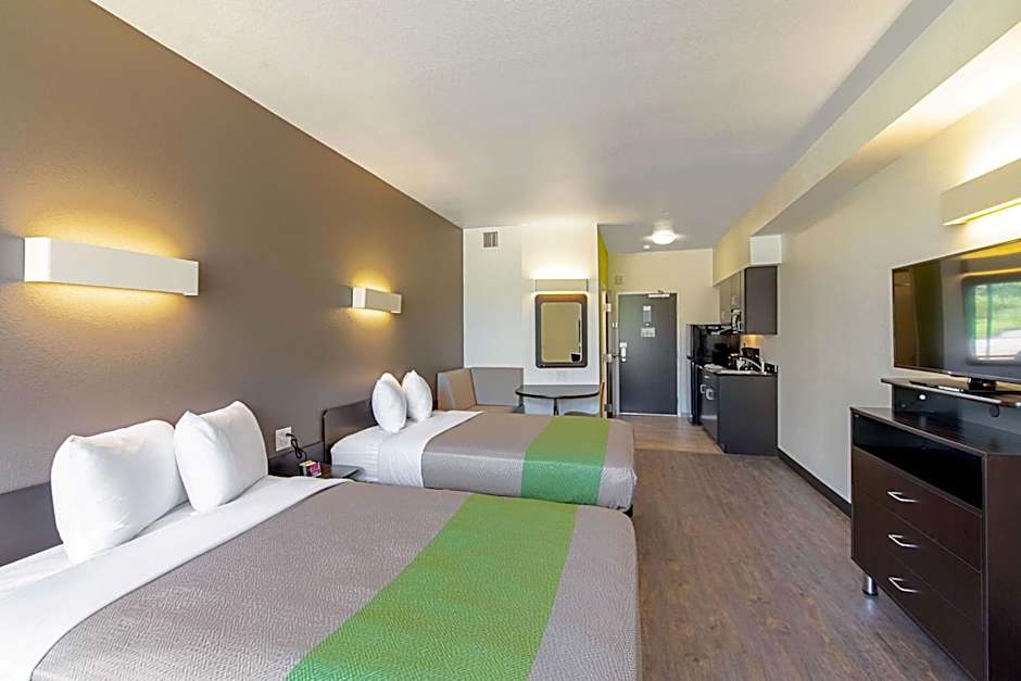 Studio 6 Austin Airport