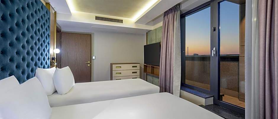 DoubleTree by Hilton Plovdiv Center