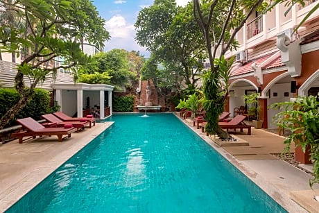 Patong Premier Resort