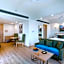 Red Fox by Lemon Tree Hotels, Sector 60, Gurugram